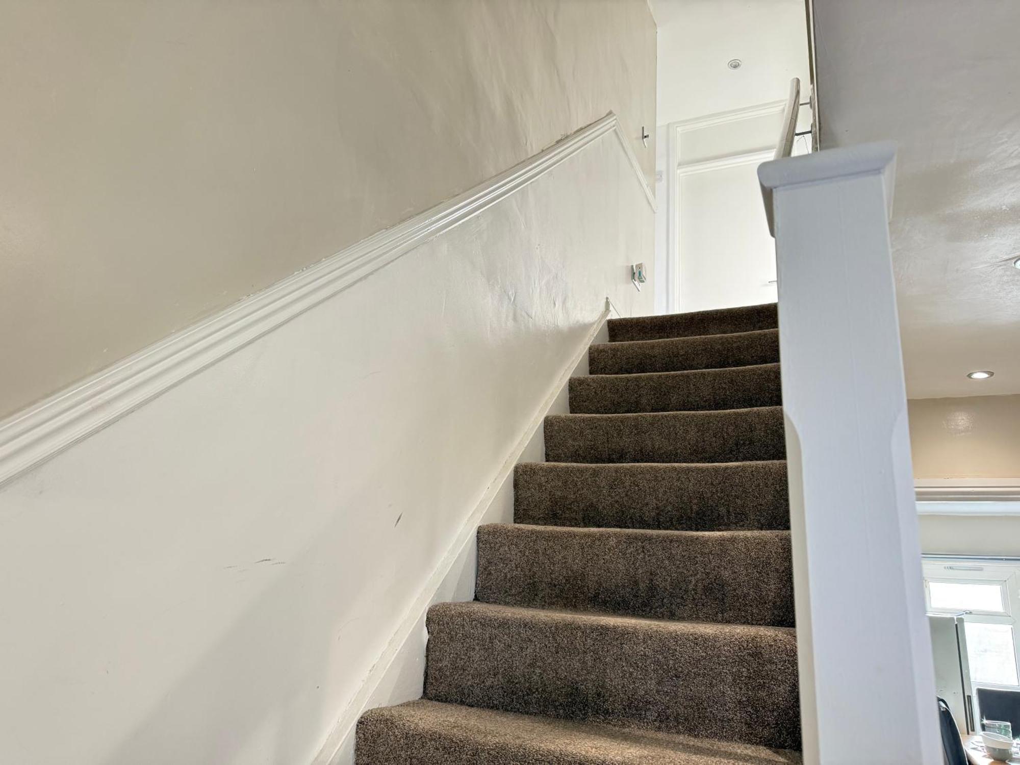 5 Bed Town House Within City Centre And Sleeps Up To 11 With Sky And Netflix Birmingham Luaran gambar