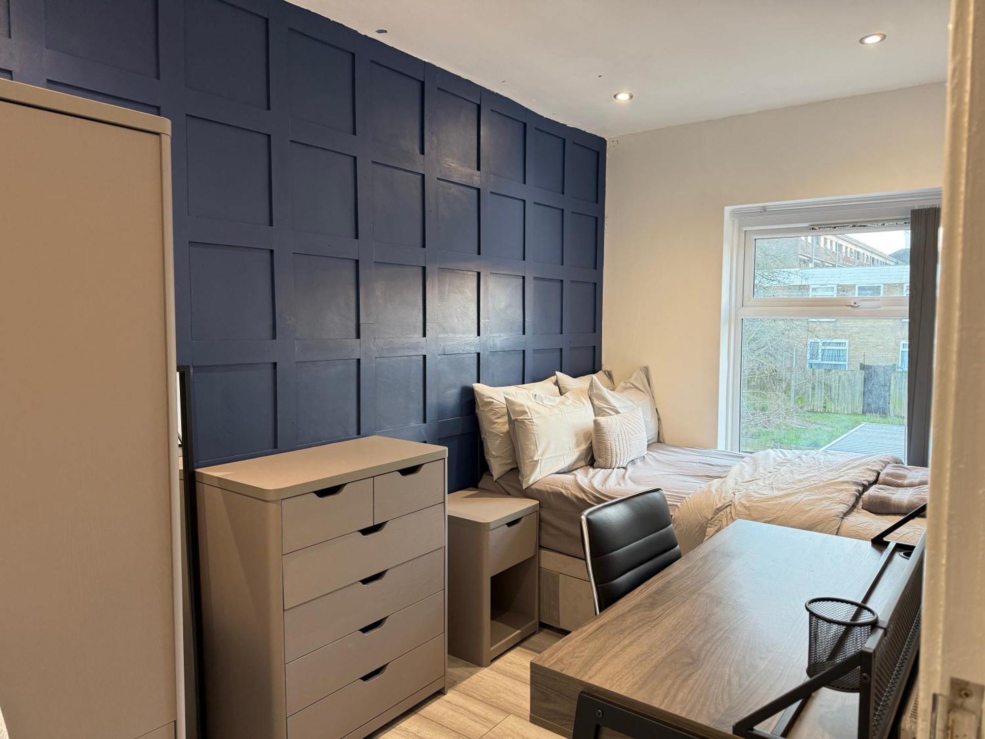 5 Bed Town House Within City Centre And Sleeps Up To 11 With Sky And Netflix Birmingham Luaran gambar